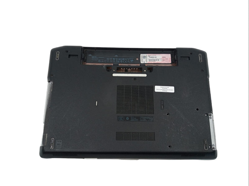 Carcasa Base Inferior-Superior, Tapa Trasera, Bisagras, Camara, Cables de conexión de Antena y Tapa de Laptop 14" Dell Latitude E6420 (Producto usado)
